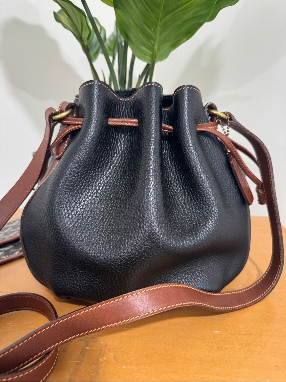 Coach Sheridan drawstring bucket bag